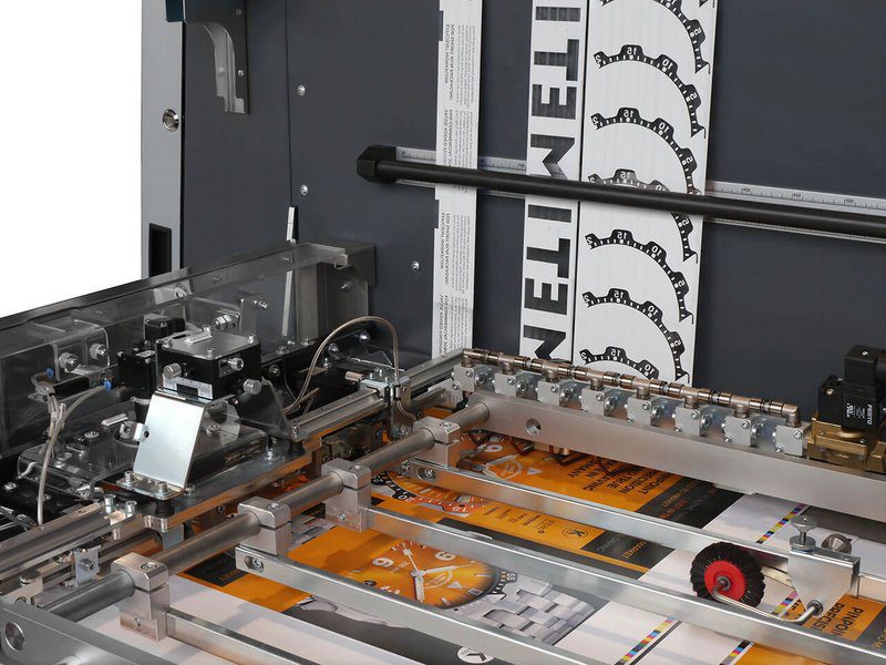 csm_kama-passer-autoregister-and-three-hot-foils_0e685a2342